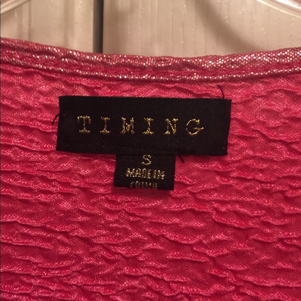 Ladies Razorback Shimmering Top, NWOT - Picture 4 of 5